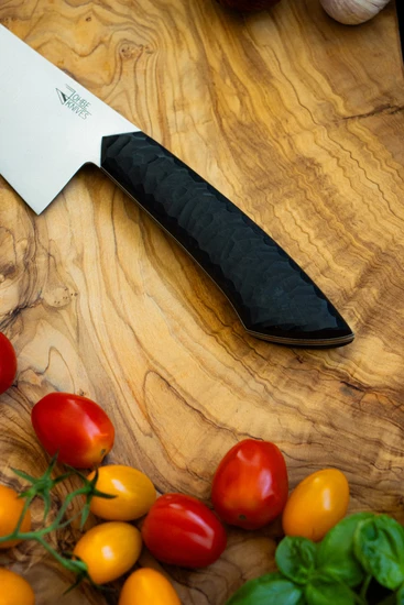 Santoku Messer mit Griff aus Ebenholz