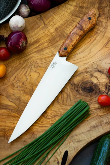 Kochmesser mit Griff aus Olivenholz