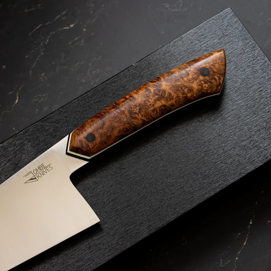 Santoku Messer mit Griff aus Amboina Maser